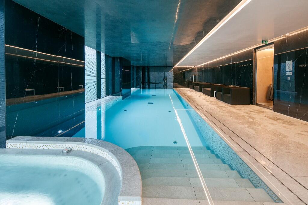 Principal Place, London